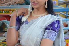 Naveena-Reddy-New-Photos-7