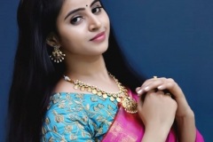 Naveena-Reddy-Photos-9