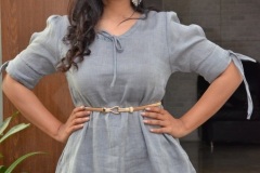 Nithya-Shetty-new-pics-4