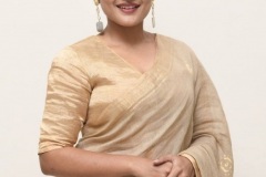 Nivetha-Thomas-New-Photos-16