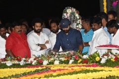 NTR-Kalyan-Ram-visits-NTR-Ghat-12