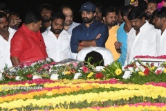 NTR-Kalyan-Ram-visits-NTR-Ghat-22