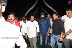 NTR-Kalyan-Ram-visits-NTR-Ghat-29