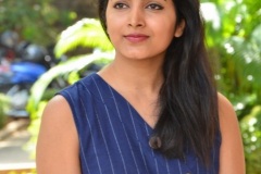 Pavani-Gangireddy-New-Photos-15