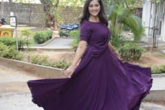 Pooja-Jhaveri-New-Photos-17