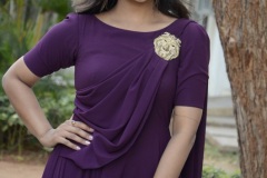 Pooja-Jhaveri-New-Photos-8