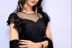 Pooja-Solanki-New-Photos-7