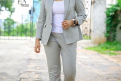 Poorna-Latest-Photos-14