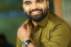 Pradeep-Machiraju-New-Photos-15