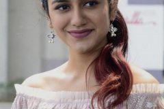 Priya-Prakash-Varrier-New-Photos-9