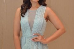 Raashi-Khanna-new-pics-10