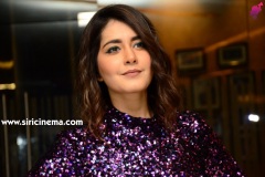 Raashi-Khanna-New-Stills-9