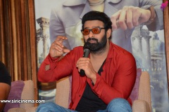 Radhe-Shyam-Pressmeet-Photos-17