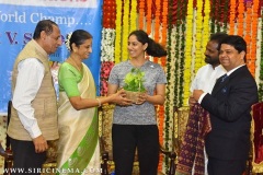 Raj-Bhavan-Felicitation-to-PV-SINDHU-4