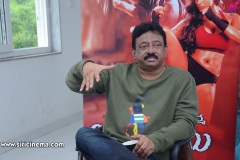 Ram-Gopal-Varma-interview-Photos-Ladki-Movie-11