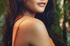 Riddhi-Kumar-New-Photos-5