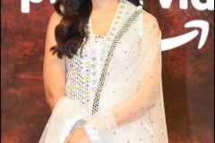 Ritu-Varma-New-Photos-10