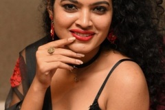 Riya-New-Photos-17