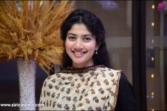 Sai-Pallavi-New-Photos-12