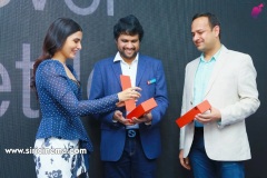 Samantha-Launch-One-Plus-Mobile-At-Big-C-5