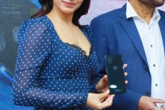 Samantha-Launch-One-Plus-Mobile-At-Big-C-7