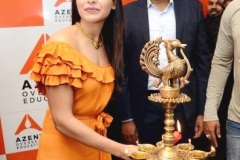 Samantha-launches-Azent-Overseas-education-center-Hyderabad-7