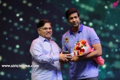 santosham-south-indian-film-awards-2019-Set-2-8