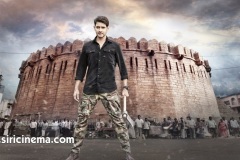 Sarileru-Neekevvaru-Dasara-poster-2