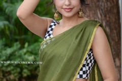 Sasha-Singh-New-Photos-8