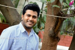 sharwanand-interview-photos-15