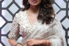 Shriya-Saran-Latest-Photos-2