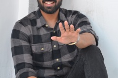 Siva-Kandukuri-Interview-Photos-Gamanam-Movie-1