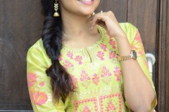 Smruthi-Venkat-New-Photos-12