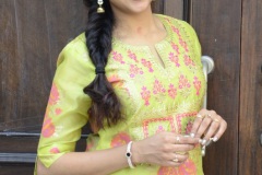 Smruthi-Venkat-New-Photos-15