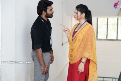 SR-Kalyanamandapam-Movie-Stills-7