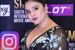 Sreemukhi-New-Photos-8