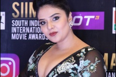 Sreemukhi-New-Photos-9