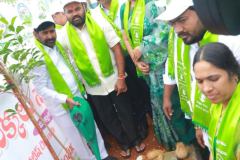 Sri-G.Jagadish-Reddy-one-Lakh-Mega-plantation-program-in-Nalgonda-Municipality-8