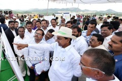 Sri-K-Chandrashekhar-Rao-visit-to-Edula-Vattem-21