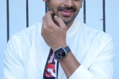 Srikanth-sriram-New-Photos-13