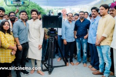 Stylish-Star-Allu-Arjun-Sukumars-crazy-project-pooja-held-4