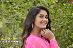 Surabhi-New-Photos-17