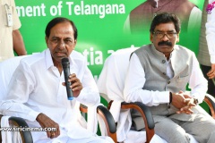 Telangana-Chief-Minister-KCR-Press-Meet-with-Jharkhand-Chief-Minister-Hemant-Soren-in-Ranchi-3