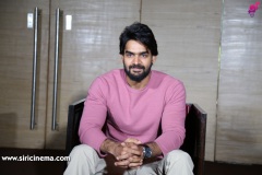 Valimai-Movie-Kartikeya-gummakonda-Interview-Photos-1