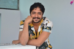 Vasista-Simha-Interview-Photos-Nayam-Dairya-5