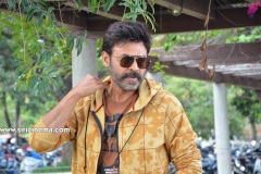 venkatesh-interview-Photos-17