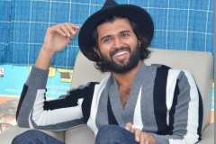 Vijay-Devarakonda-Interview-Photos-13