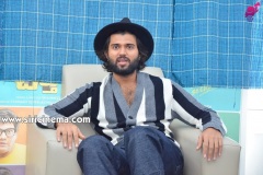 Vijay-Devarakonda-Interview-Photos-3