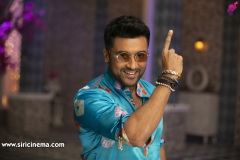 Vijay-Deverakonda-Launched-Telugu-Trailer-Of-Suriya-Movie-ET-3