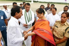 warm-send-off-to-Hon’ble-Governor-Sri-ESL-Narasimhan-16